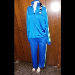 Adidas Jogging Suit
